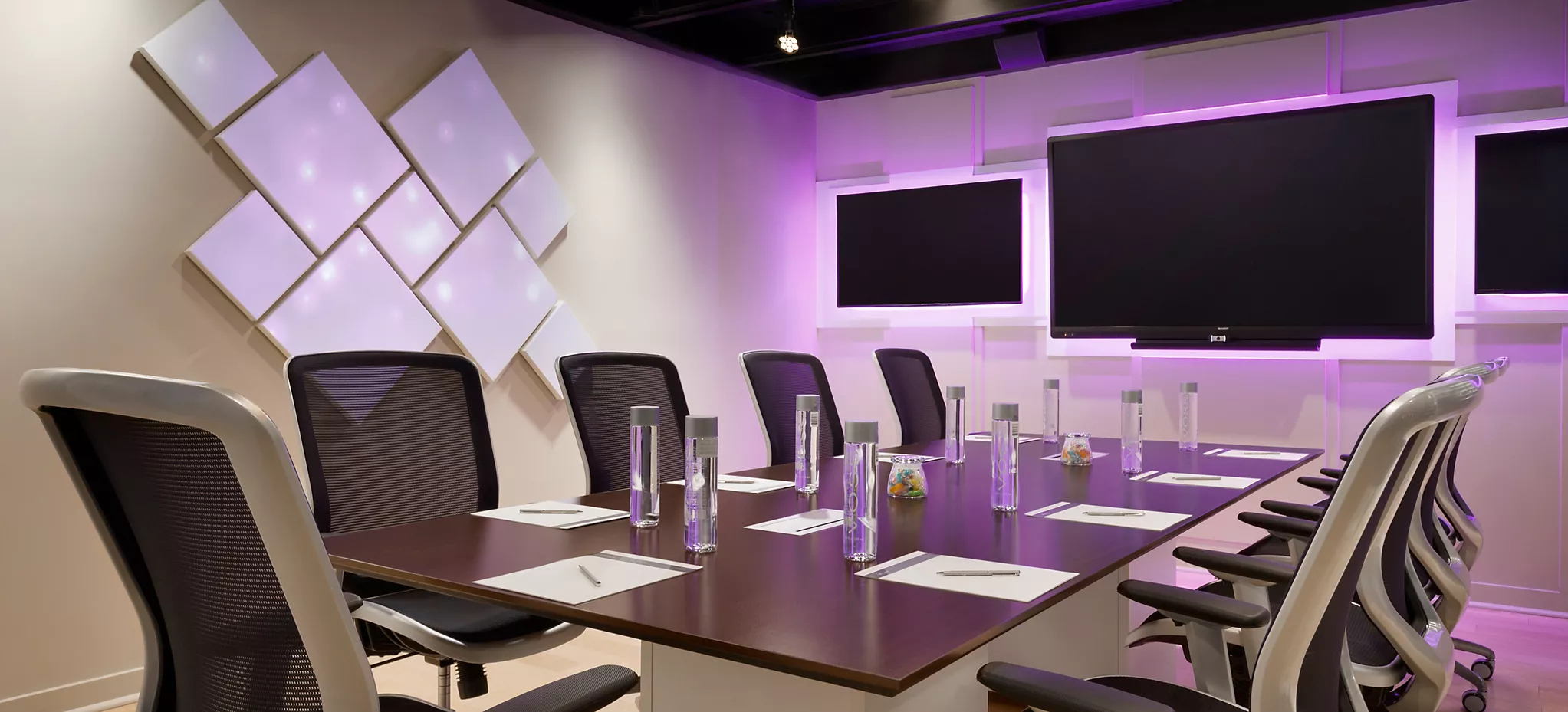 fairmont dallas sm mtg room.webp